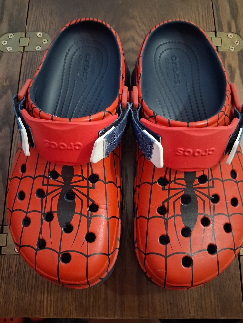 Marvel x Crocs Spiderman Classic All-Terrain Clog M10 W8